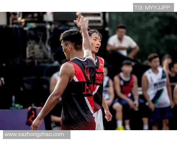 巴拉圭女篮与智利女篮激战正酣争夺南美洲篮球赛冠军荣耀