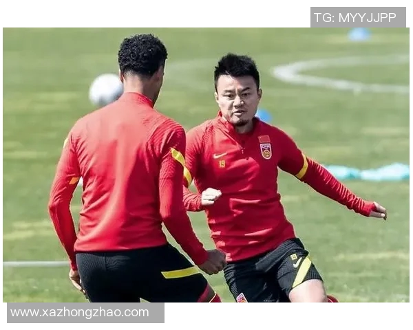 恒大与东方激烈对骂引发球迷热议双方言辞犀利谁能赢得舆论战