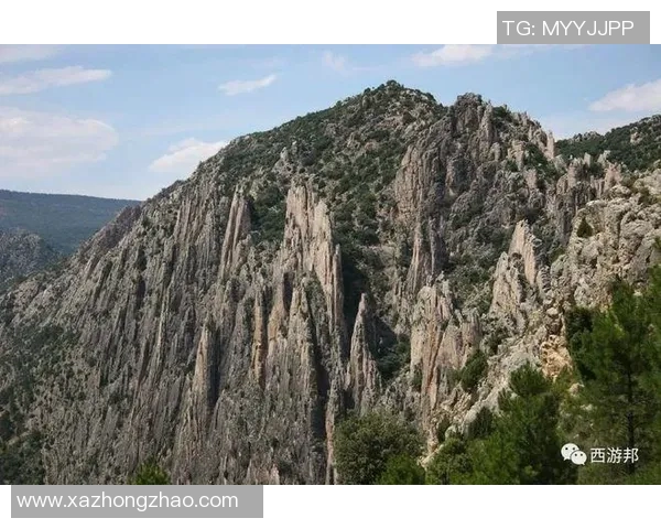 探秘埃斯特旺的历史与文化魅力，领略独特风情与人文景观