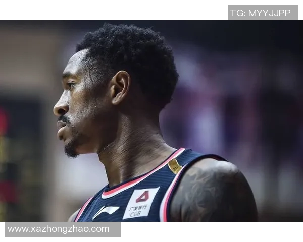 马尚布鲁克斯的篮球之路与职业生涯的辉煌成就与挑战分析