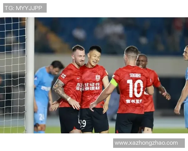 长春亚泰主场迎战山东鲁能期待精彩对决双方争夺胜利的关键时刻